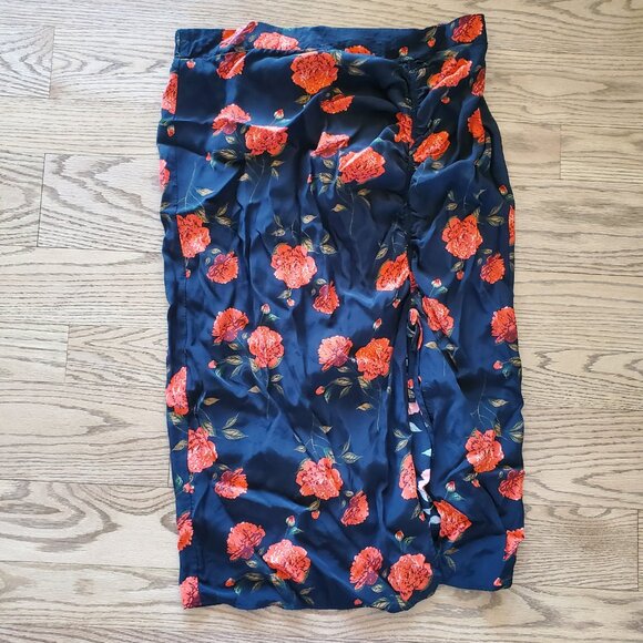 Miss Selfridge midi skirt in bloom floral 12 EUC - Picture 3 of 7